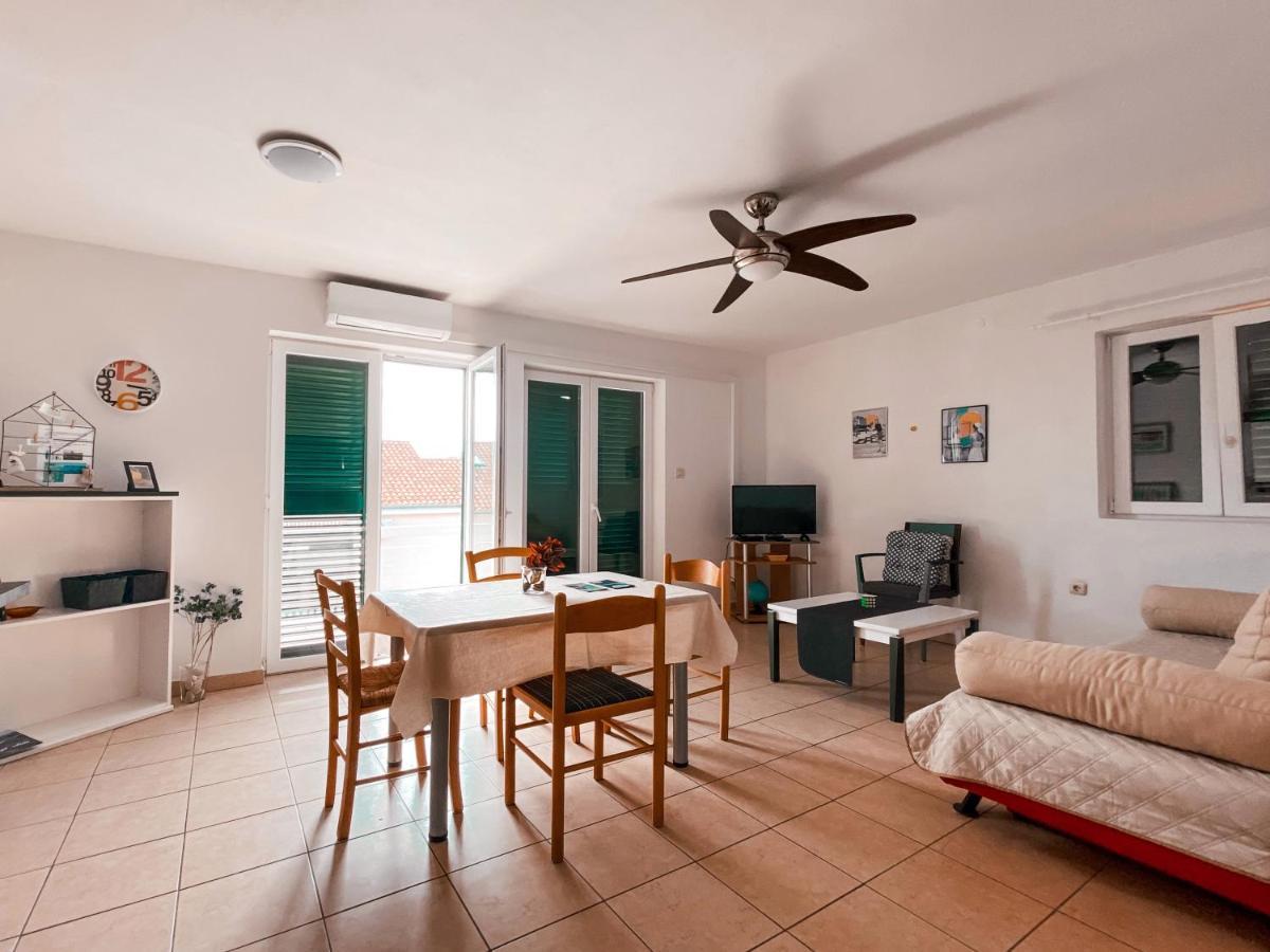 Sali Modern Seaview Apartment Exteriér fotografie